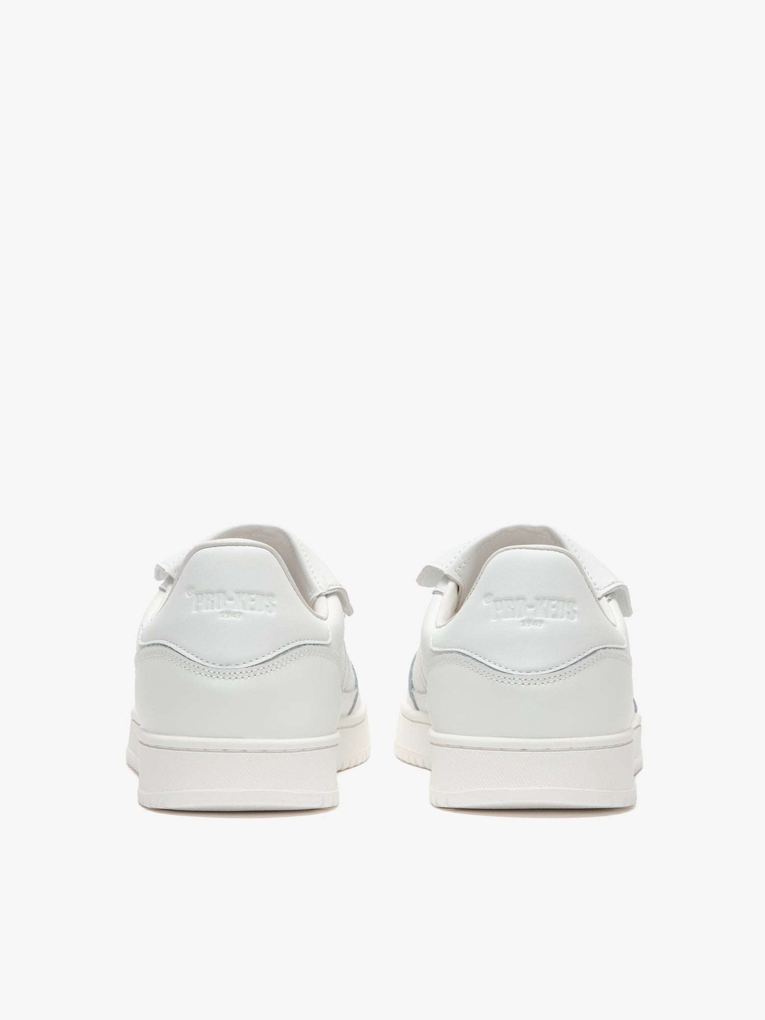 Field King in white leather